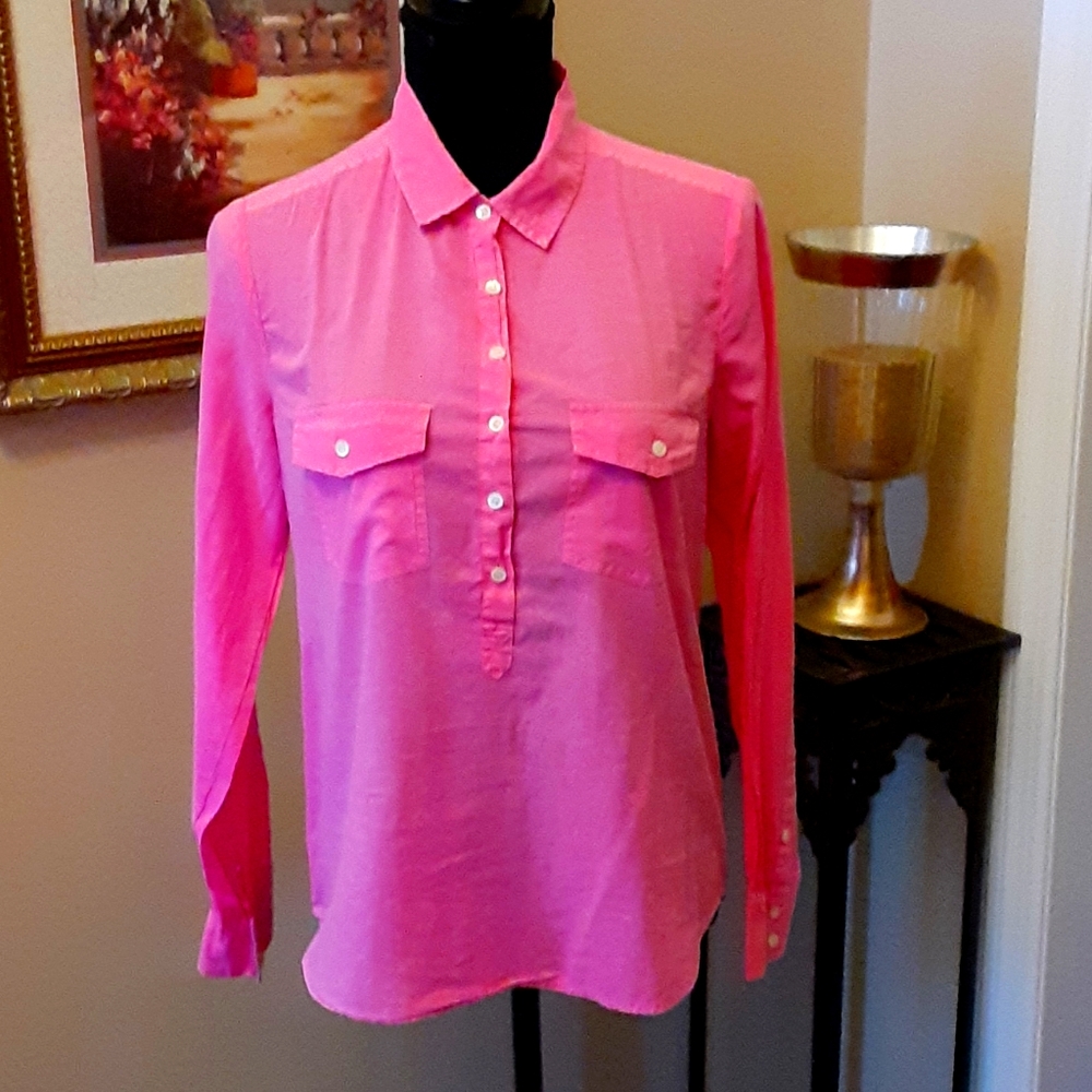 J. Crew deep pink 100% cotton long sleeve blouse 2 front pockets size 4…EUC…